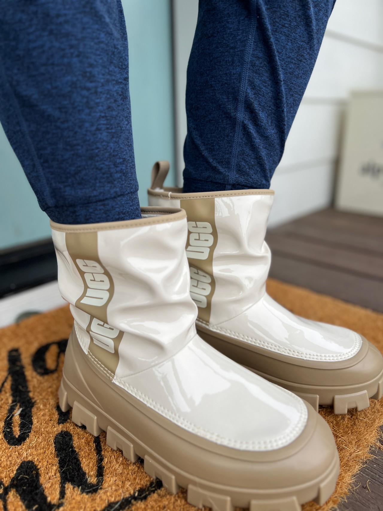 Clear UGG Drizlita rain boots review