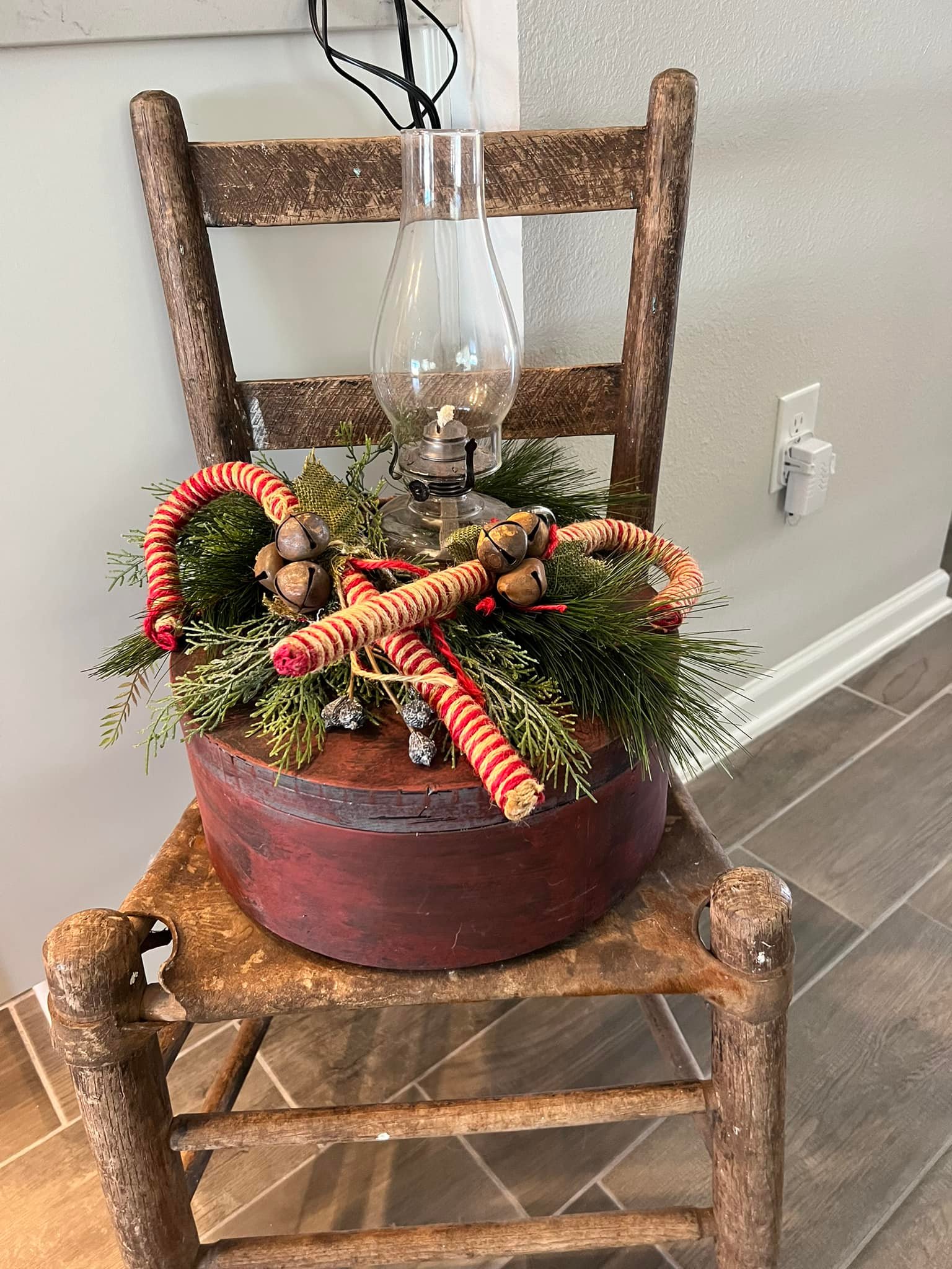 CWI Gifts Metal Hay Wagon – Galvanized Rustic Farmhouse Table Decor, Primitive Floral Display