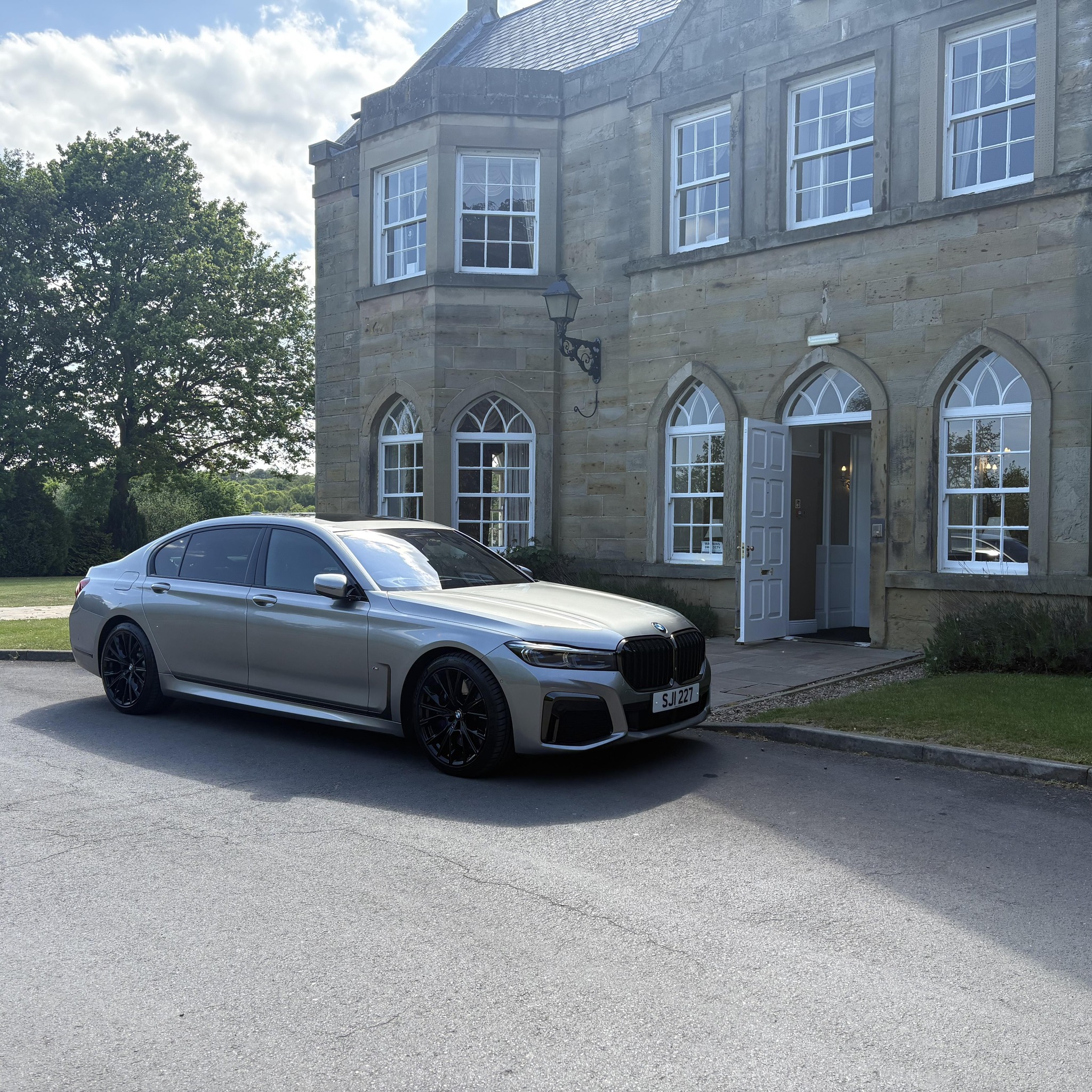 🎁🎁 check out our December... - Vale Executive Chauffeurs | Facebook