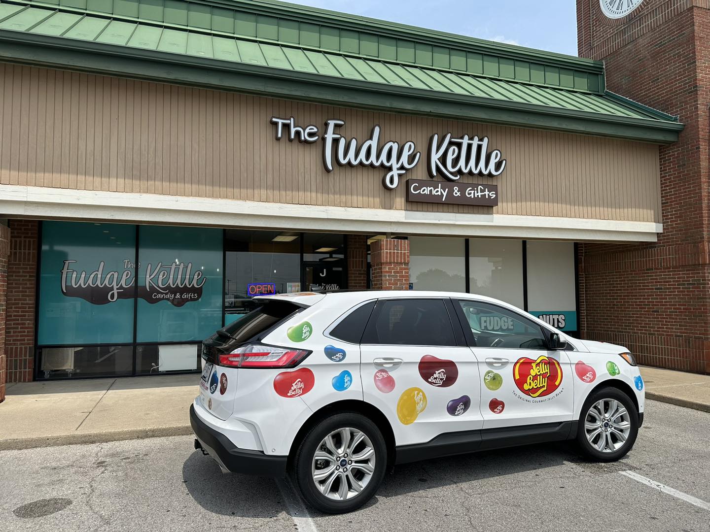 Jelly Belly closing Pleasant Prairie store