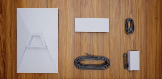 Waveform Câble Ethernet Entrée Fenêtre CAT6A - Pour Starlink 4G/5G WiFi, Ultra Plat Résistant Intempéries