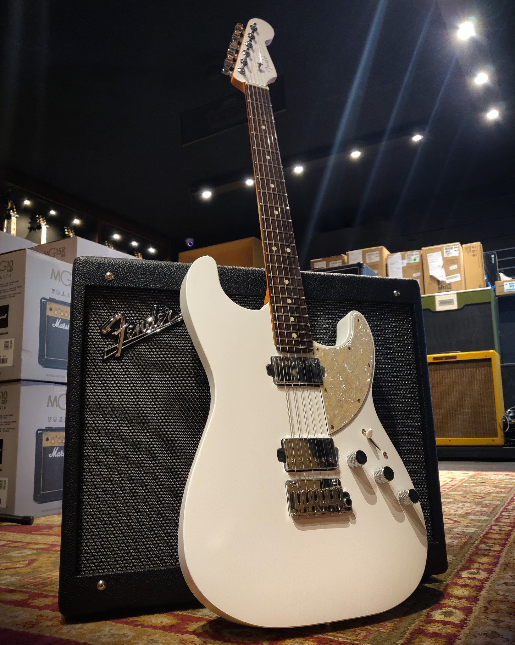 新品 Fender Japan Elemental Stratocaster The all-new limited edition Made in Japan Elemental Series from