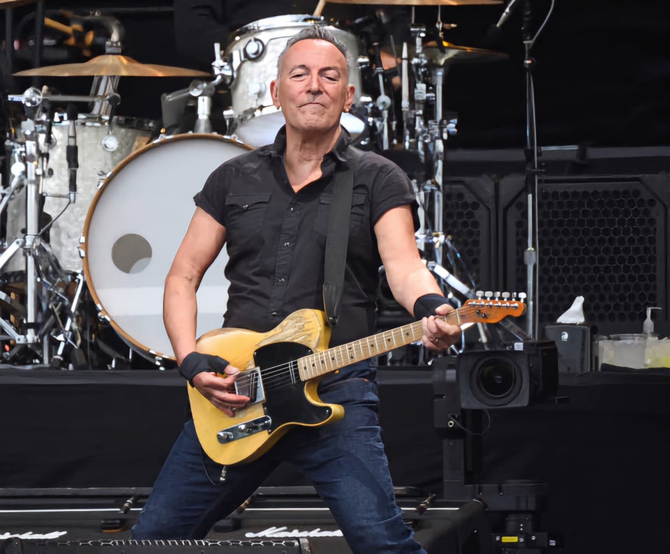 Bruce Springsteen's 2016 Paris concert setlist