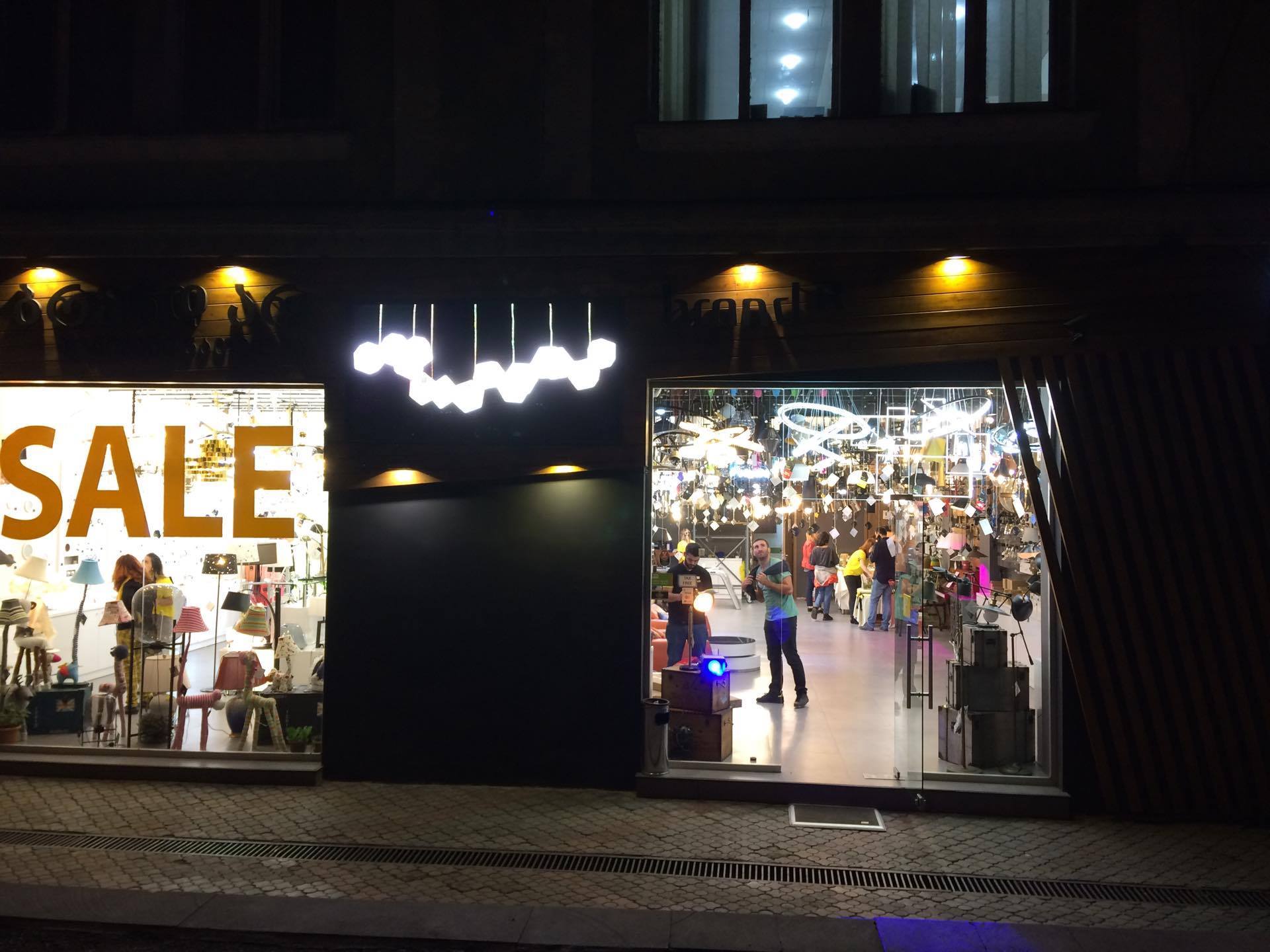 Brand R Lighting