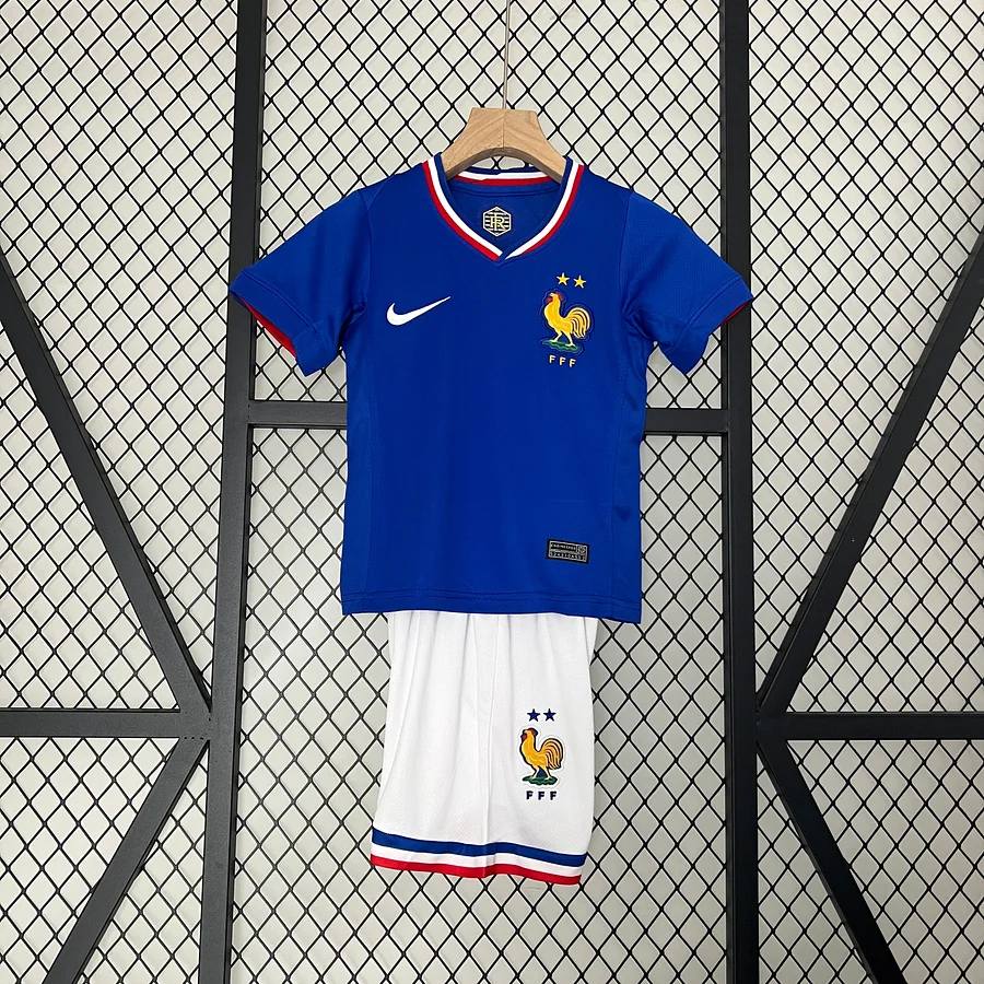 Ensemble De Football (maillot + Short) Du Cameroun - Taille XL - Couleur Blanc - Marque Djankawax - NEUF Avec étiquettes