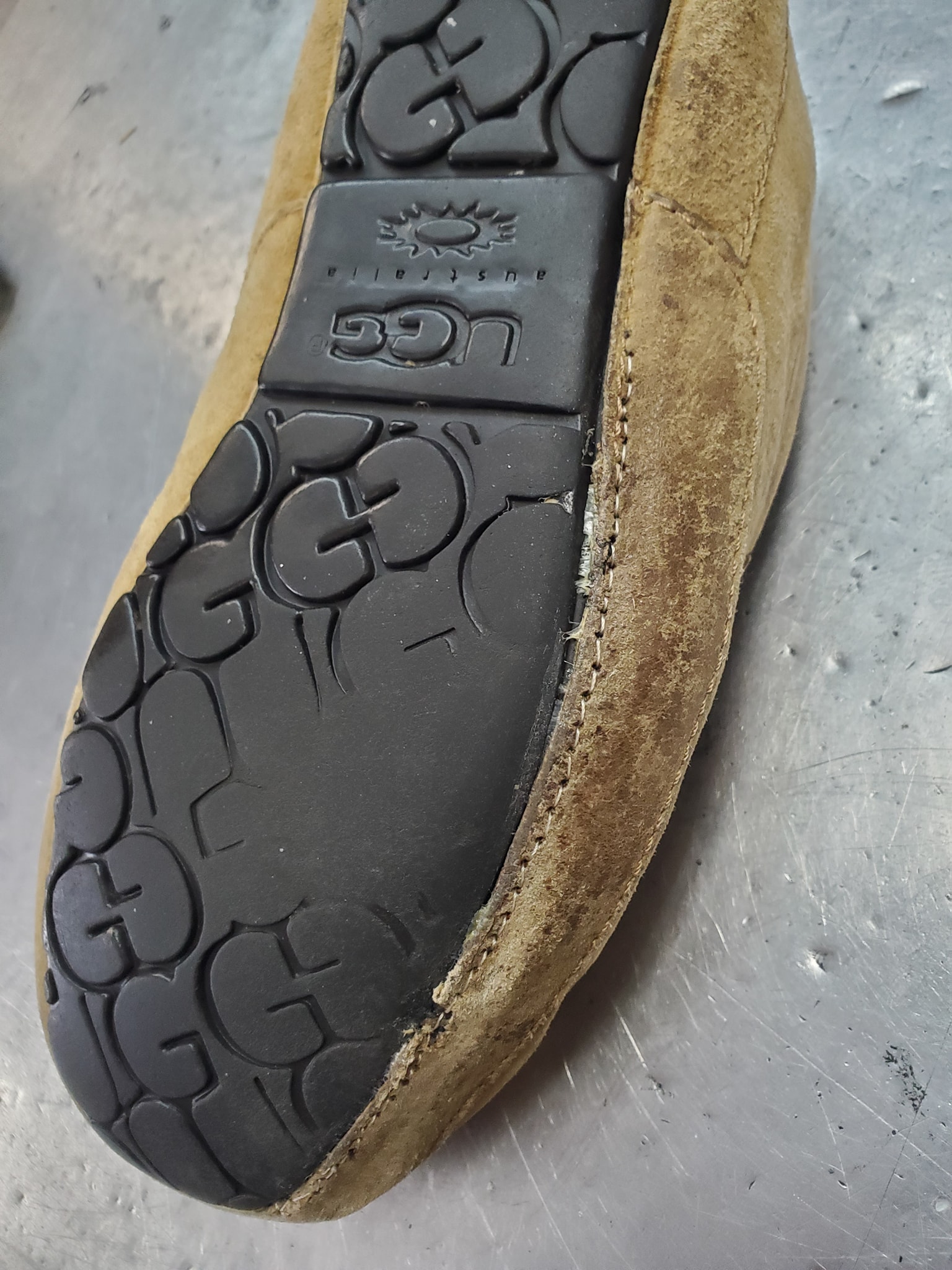Heel Quik Bermuda added a new photo. - Heel Quik Bermuda