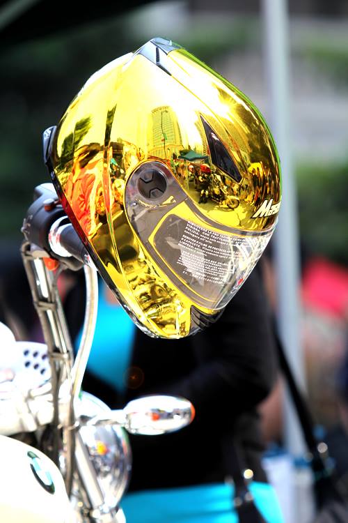 gold chrome helmet motorcycle Gringo S pillion comms Complete Guy-Man Daft Punk Helmet