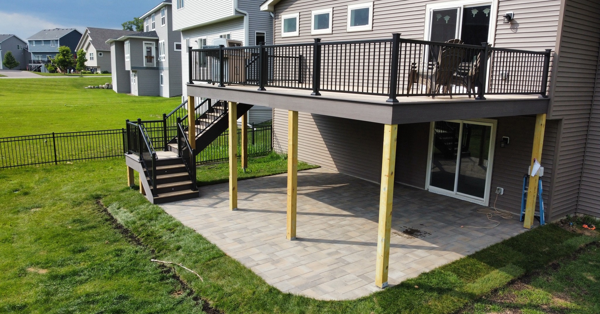 CHS Custom Decks and Design | Apple Valley MN