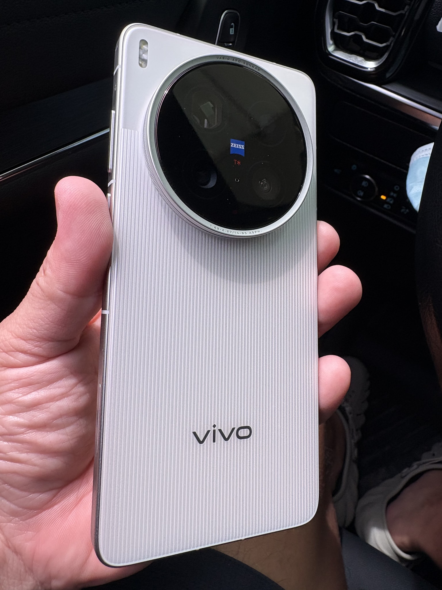 Vivo x200 ultra for sale
