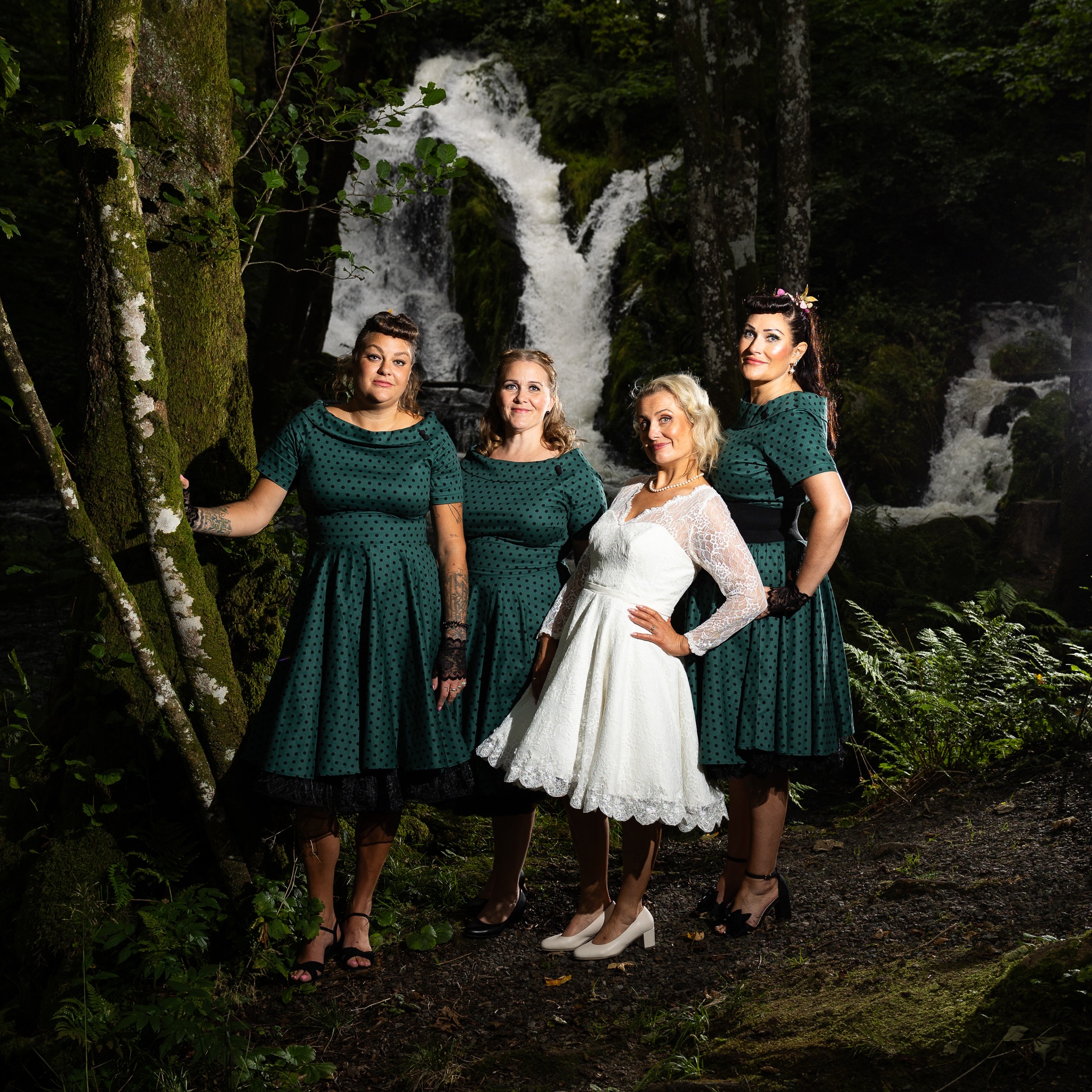 Vintage Green, Eternal Joy!💚 Lena and Her Bridesmaids Radiate Timeless Elegance in this Darlene Polka Dot Swing Dresses 🌿👰👗https://tinyurl.com/246sd2yr
