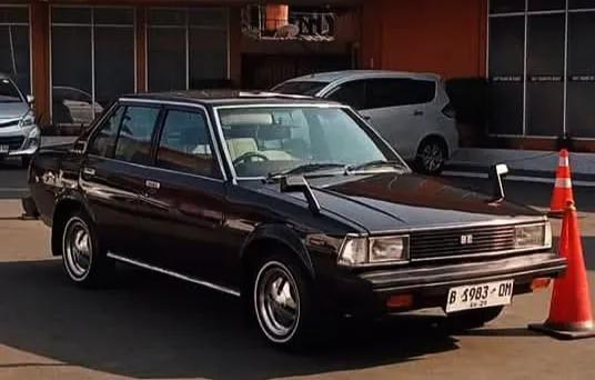 Thanks for the add! This is my 1983 Toyota Corolla DX KE70 with a