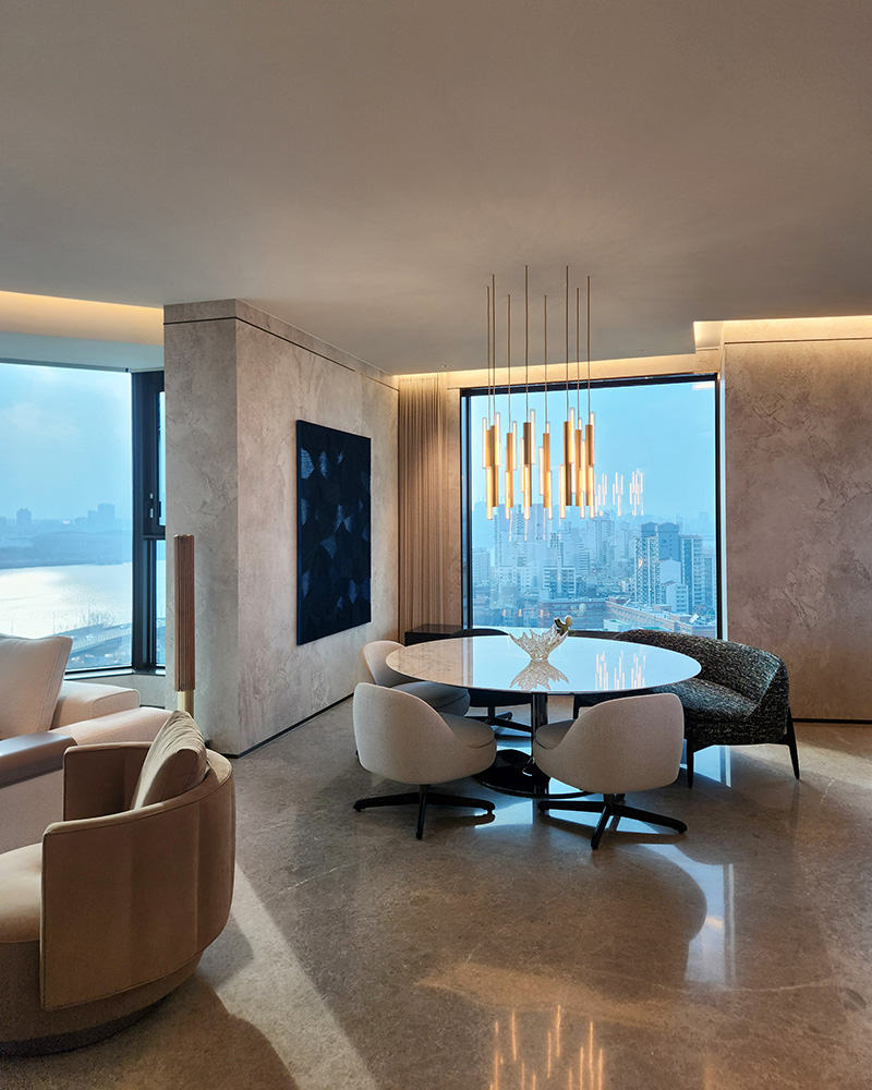 Minotti SpA - Minotti SpA added a new photo — in Seoul,...
