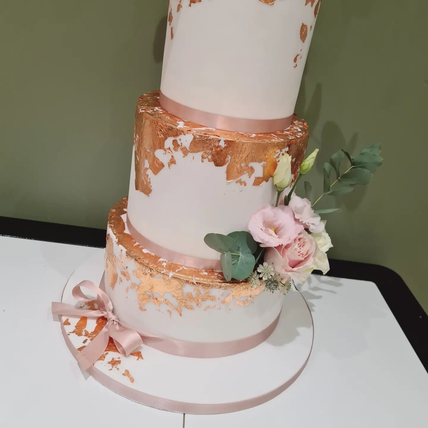 Totally Caked -... - Totally Caked - Cakes by Kirsty Smith
