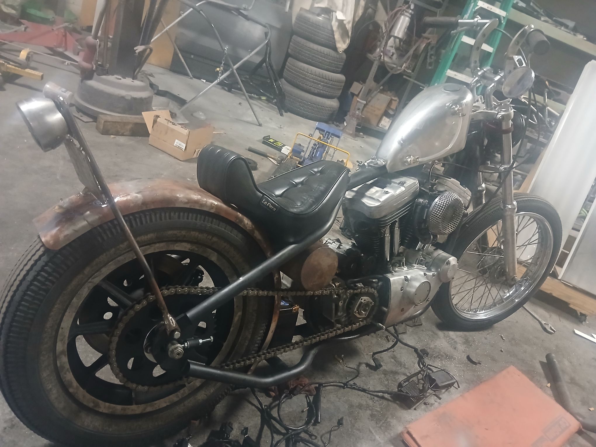 How does the Le Pera signature 2 seat work on a hard tail bike?