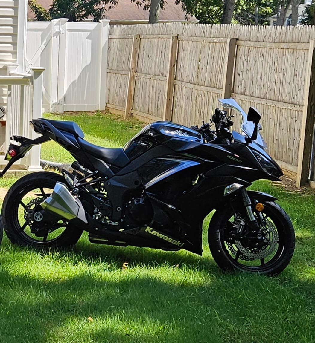 Kawasaki z1000 black beast 😈🖤🔥 21029 U لند DYODO PRELLI DZ