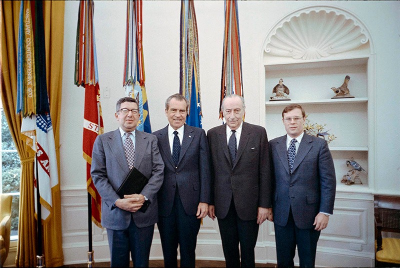 Nixon signs 1974 economic report