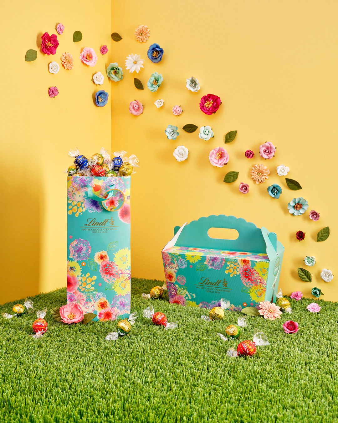 Lindt - 🌹 are red, Violets are blue, We're browsing spring Pick & Mix ...