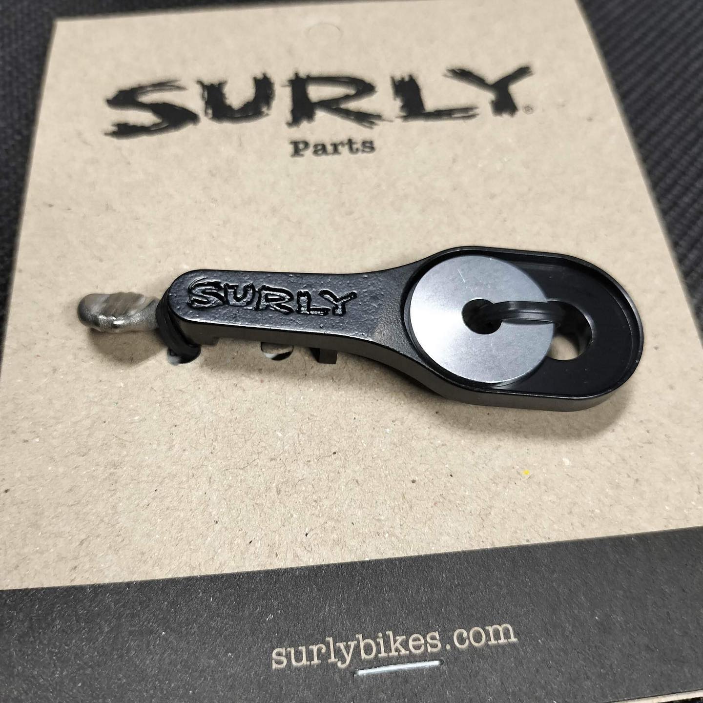 ピットツルオカ - SURLY HURDY GURDYチェーンテンショナー 