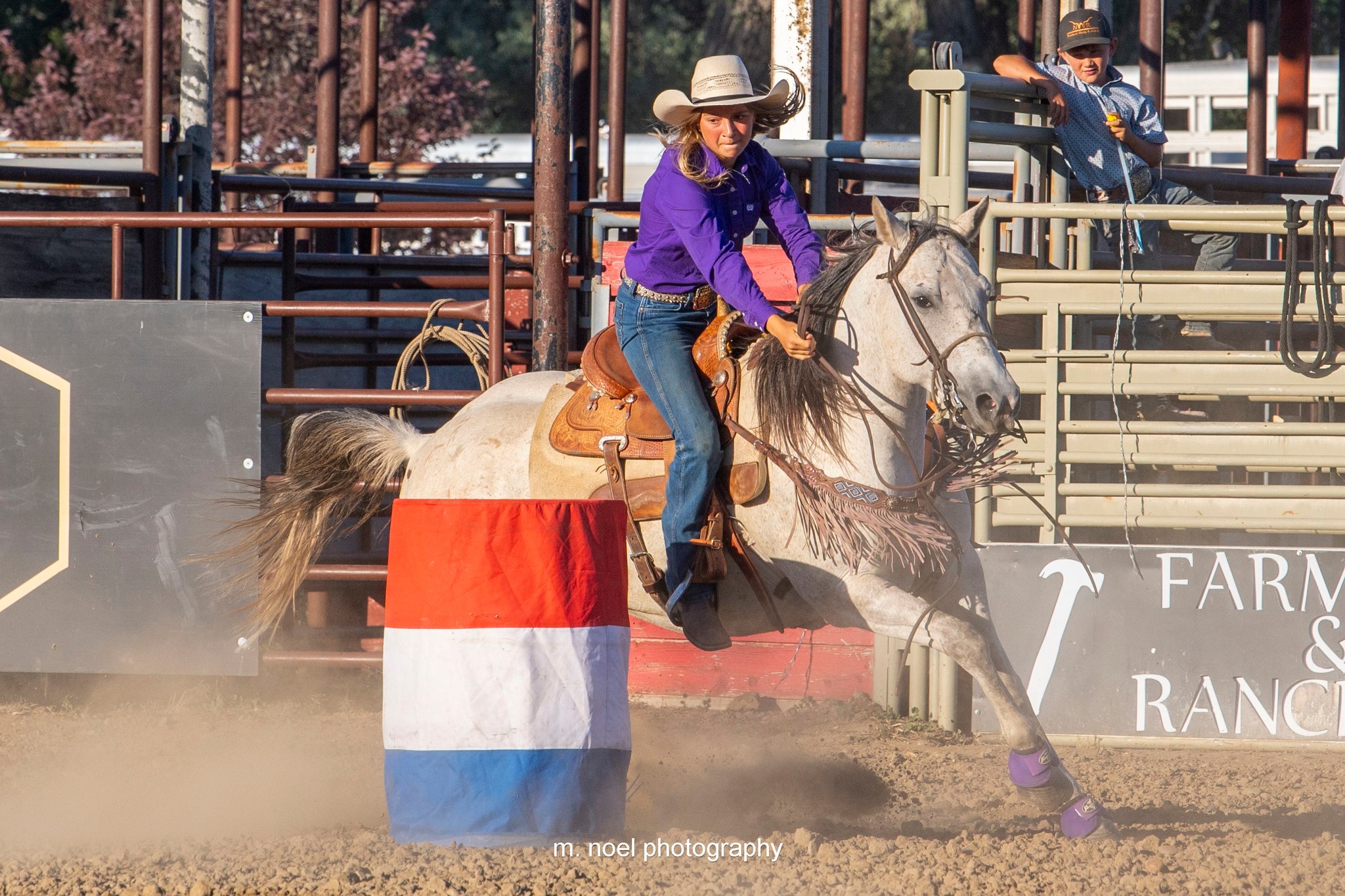 Anna Monroe Trick Riding added... - Anna Monroe Trick Riding