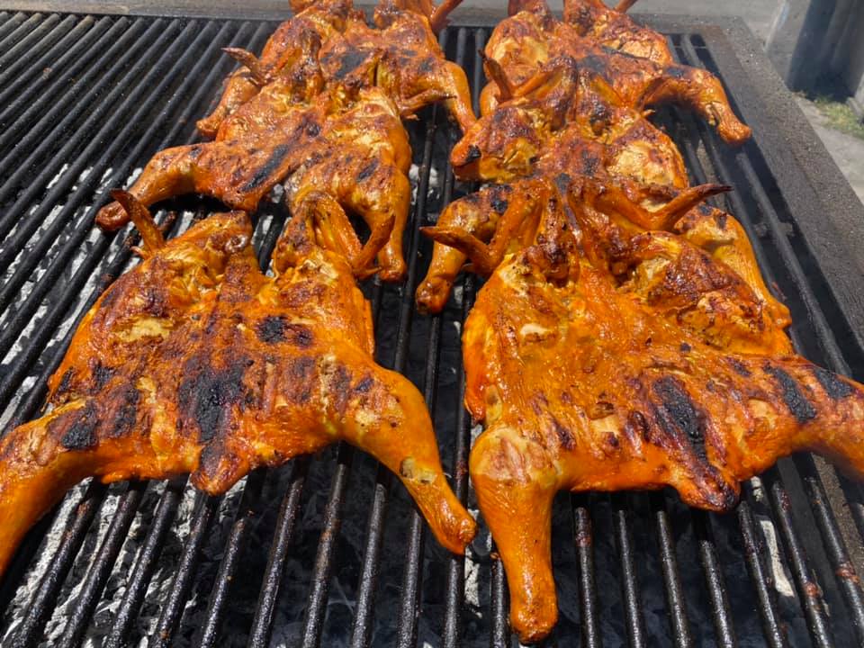 Pollo - En esta Cuarentena te atendemos hasta la puerta de tu casa,con ...