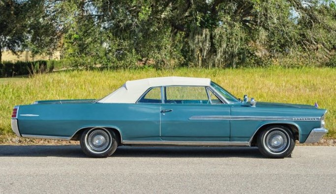 希少！激レア！当時物！amt '63 PONTIAC BONNEVILLE 希少！激レア！当時物！amt '63 PONTIAC BONNEVILLE LNIB! **ORIGINAL