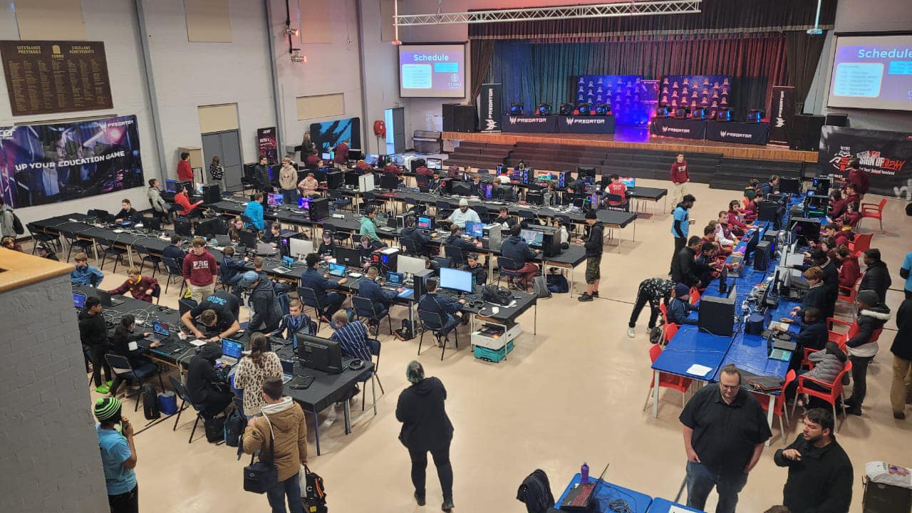 CURRO CLASH LAN 5 Primary School... - Curro Century City | Facebook