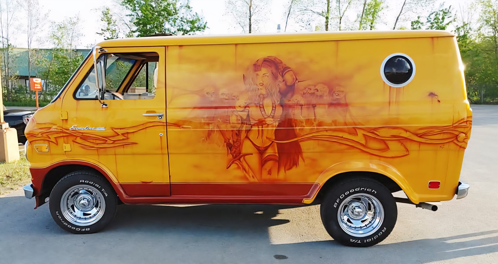 The Boogie Van - The Boogie Van added a new photo.