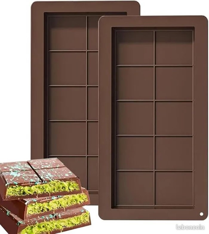 LAIZIHUI 4 Moules à Chocolat En Silicone - Format Tablette Dubai + 1 Grattoir - Alimentaire Et Réutilisable