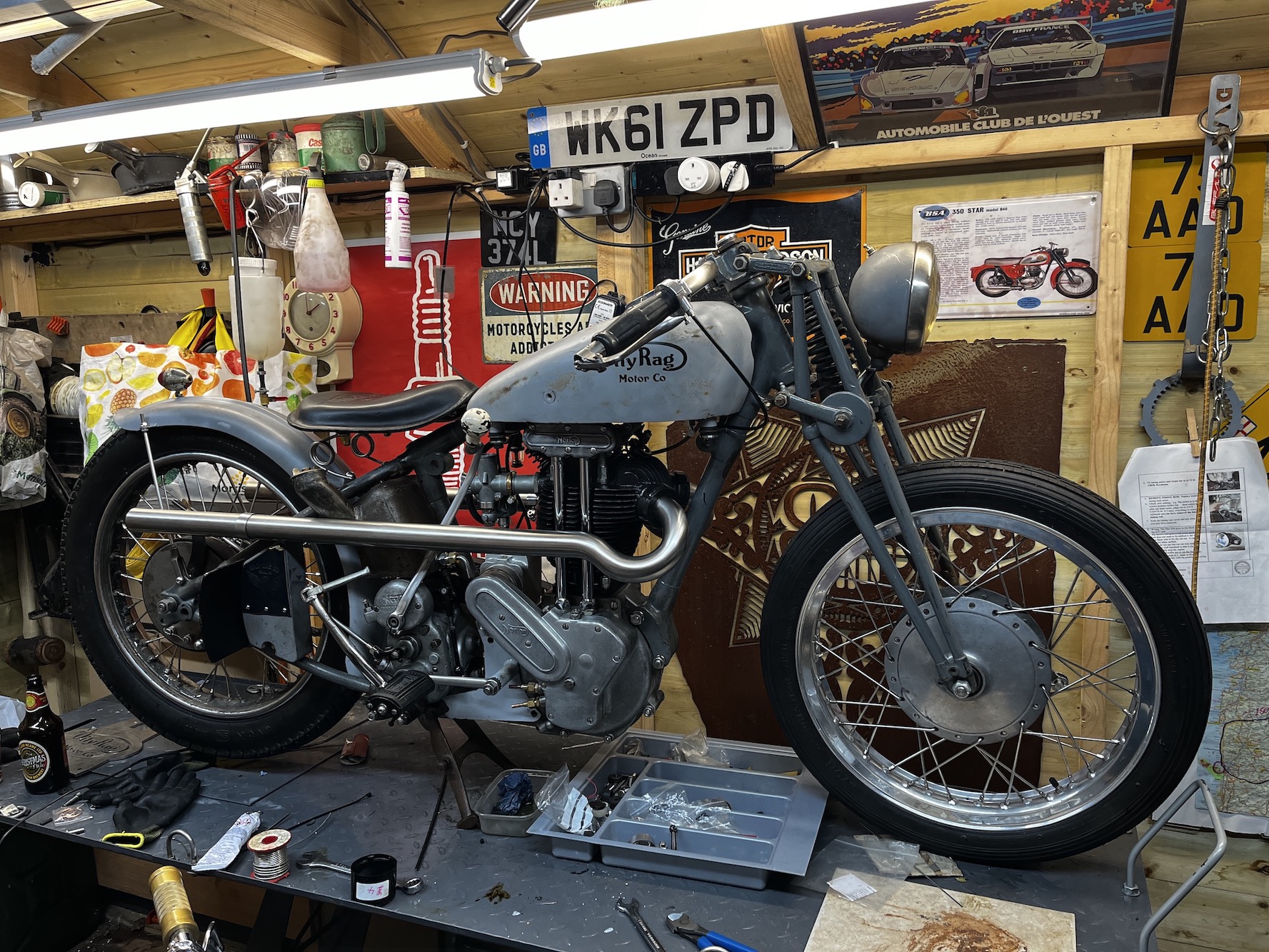 Rebuilding a 1920s Norton motorcycle from parts