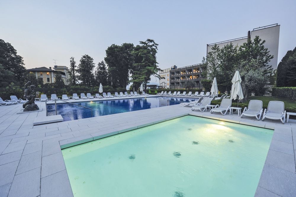 🇮🇹 Lac de Garde - Italie 💸... - RTK Travel Center Rocourt