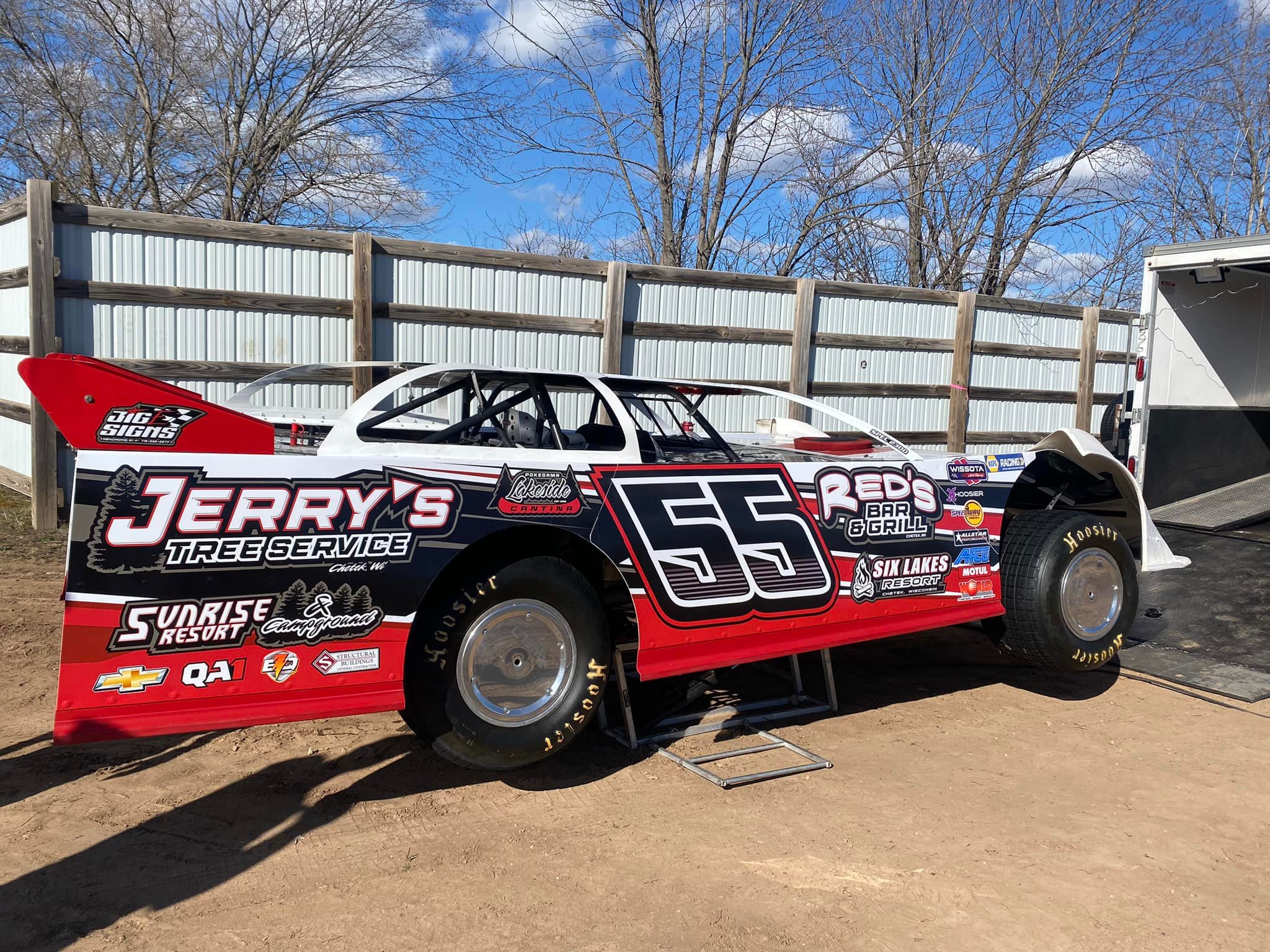 A couple of the cars here for the Red... - Dirt Race Central