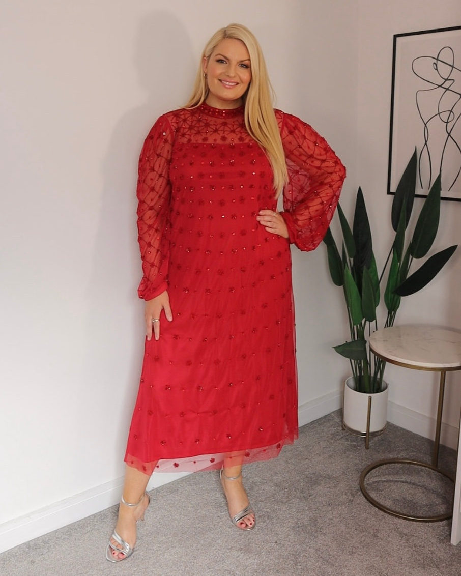 Michelle Keegan's new Very drop has the party dress everyone will want this Christmas 😍✨🎄