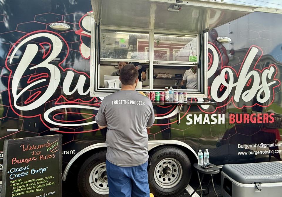 BurgerRobs Restaurant | Titusville FL