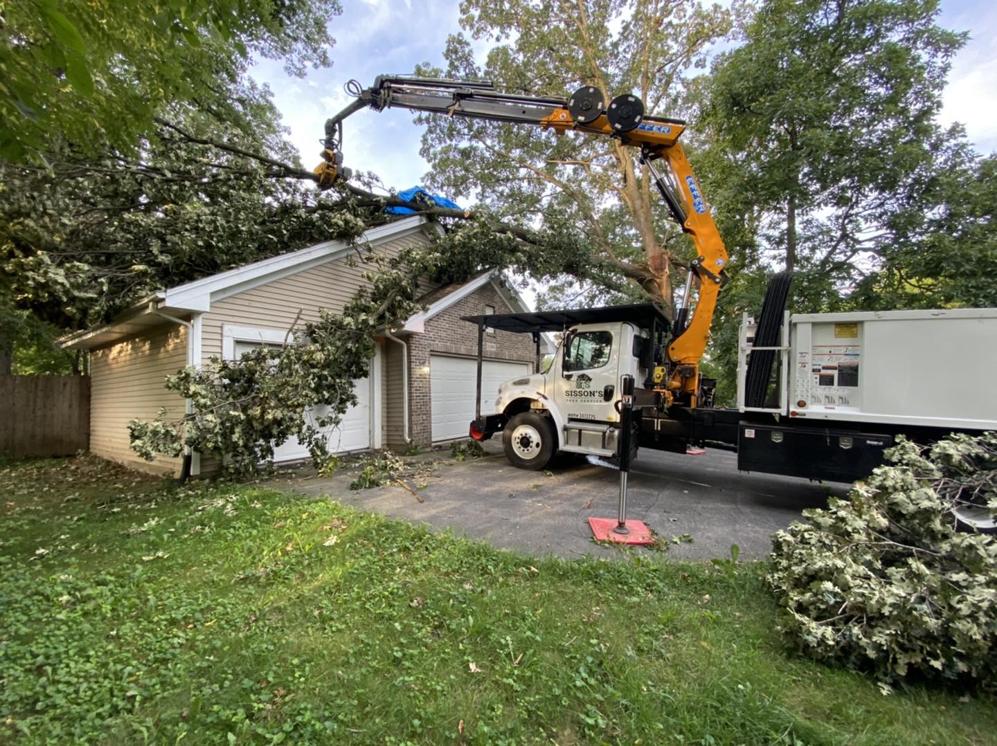 ⛈ Summer storm season has... - Sisson’s Tree Service, LLC