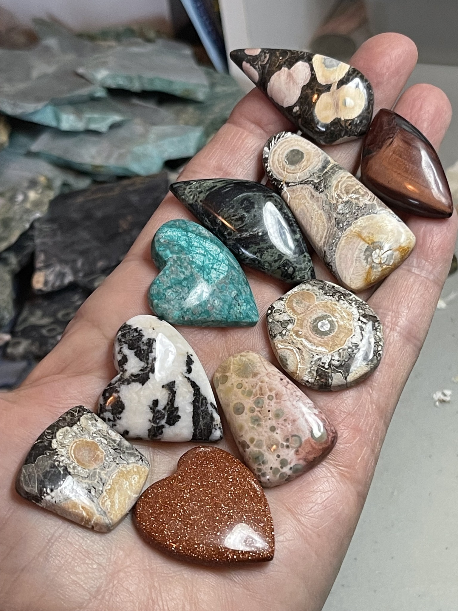 Several pieces available for purchase, please click through photos  display picture 1