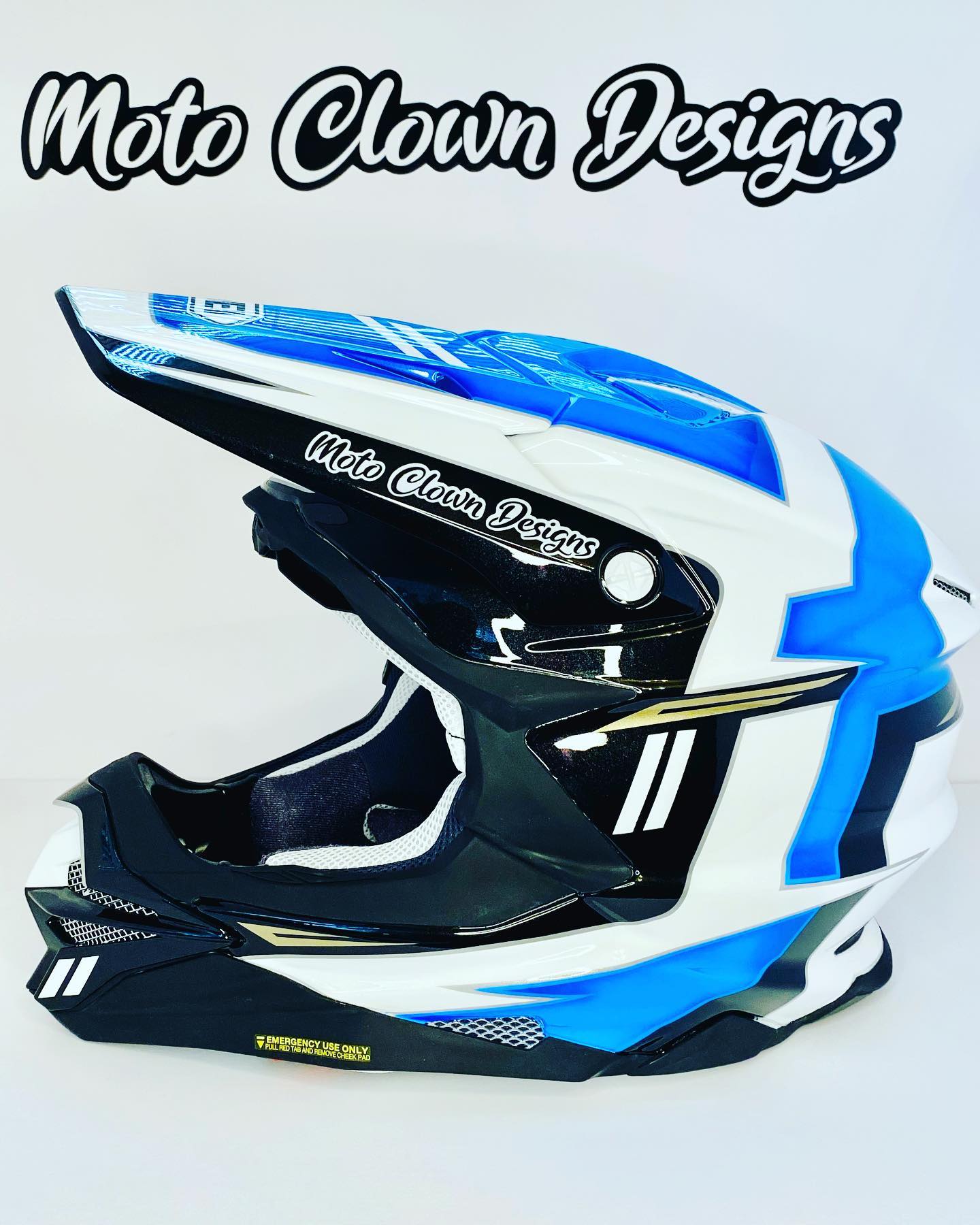 milkopotisek32 `s custom painted VFX-WR ?? #shoeihelmets #vfxwr