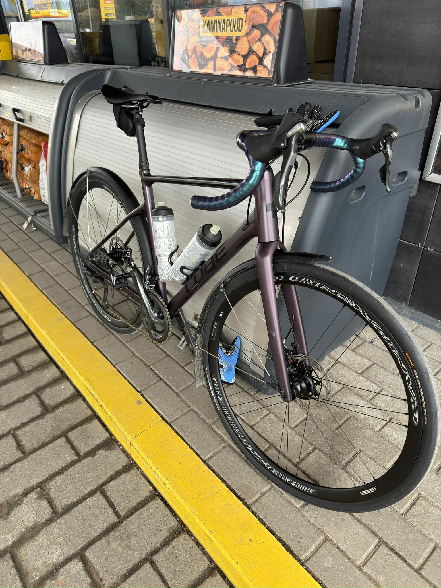 darf man mit handschuhen autofahren HENMI Fahrradhandschuhe Winter Herren Damen,Warme,Winddichte Touchscre Farbe:PISTACHIO-CHERRY E-Bike Store für Nordhorn: mens ebike