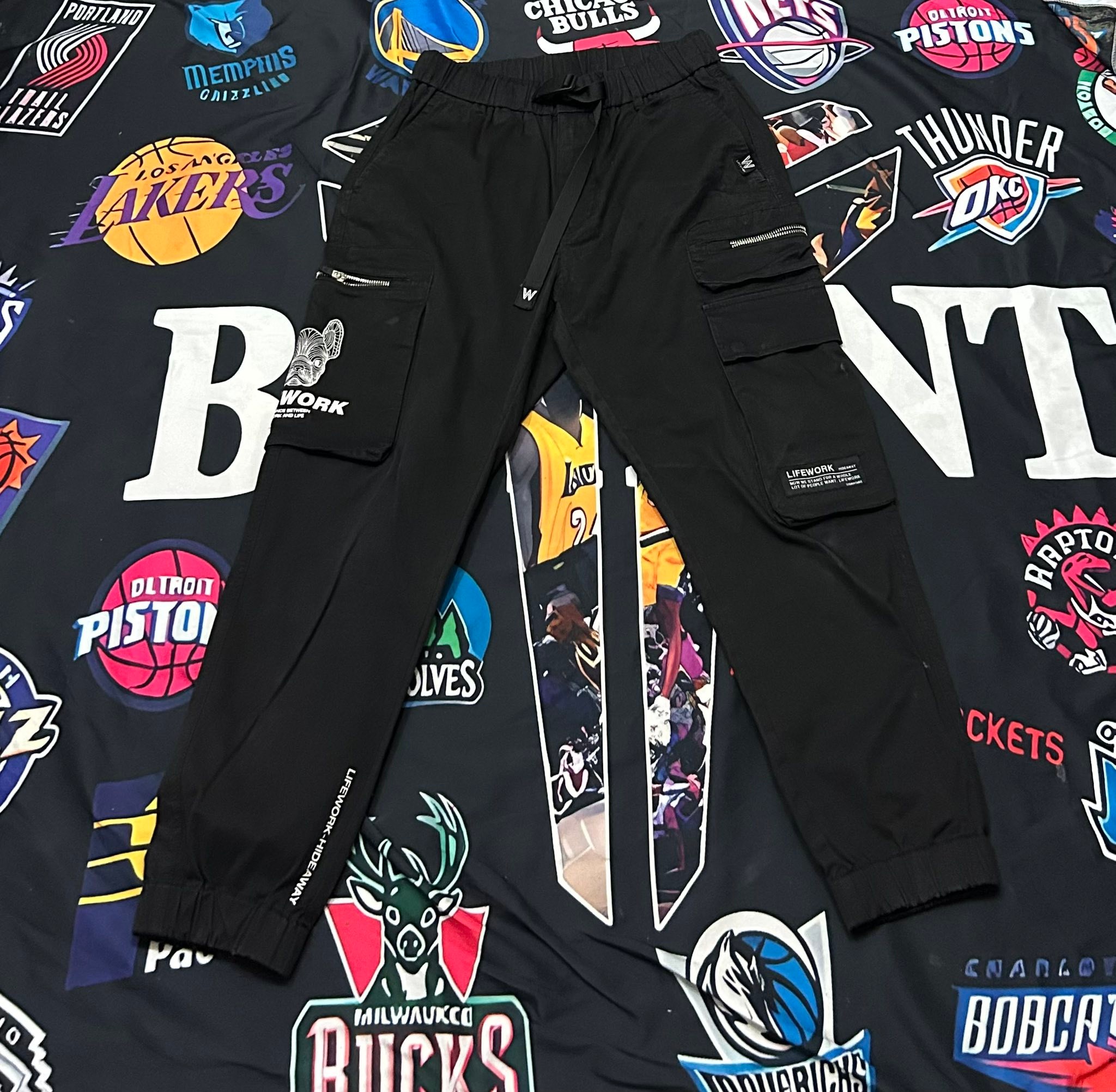 ?Fs:available items? ?Click the pictures to see details ?Dm 