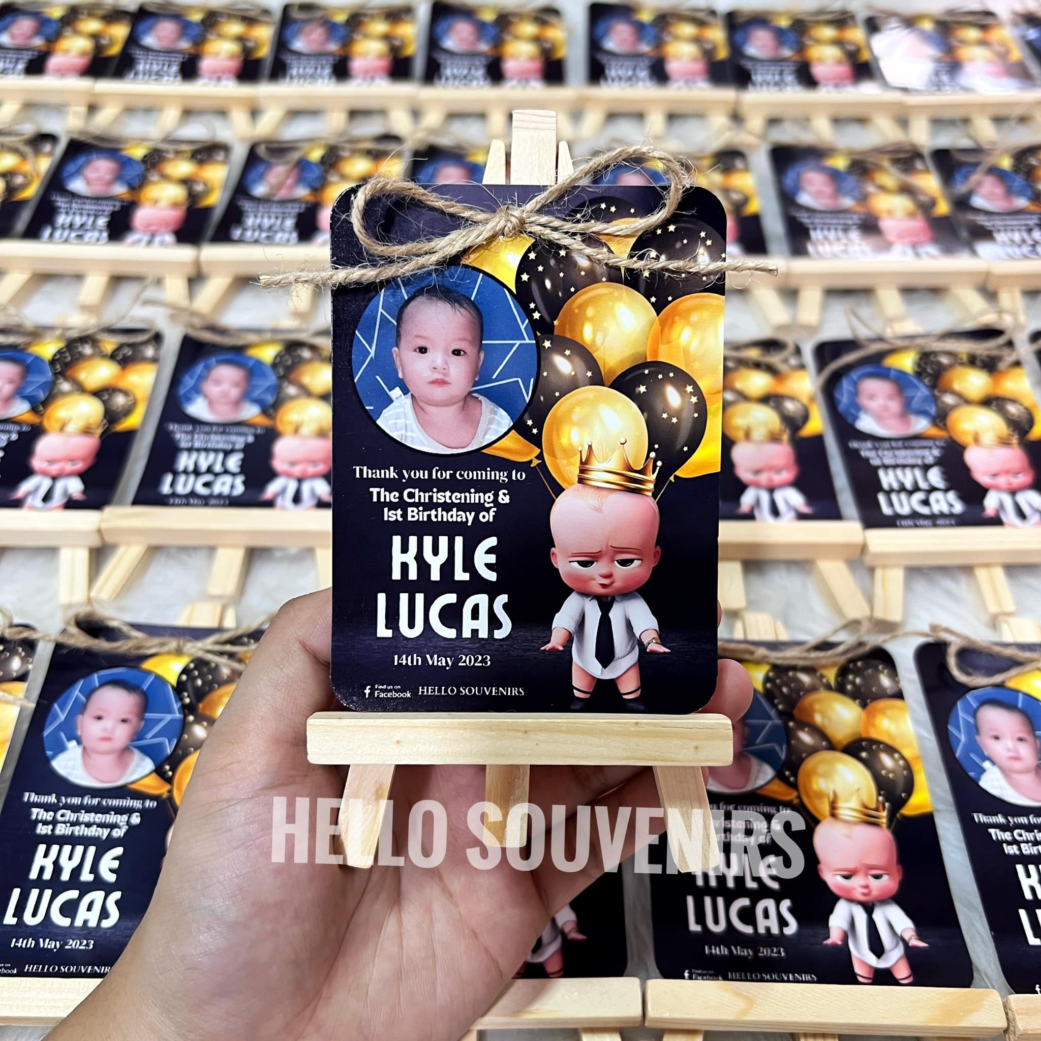 Hello Souvenirs - This baby surely is the boss! 👶🏻😍 Boss...