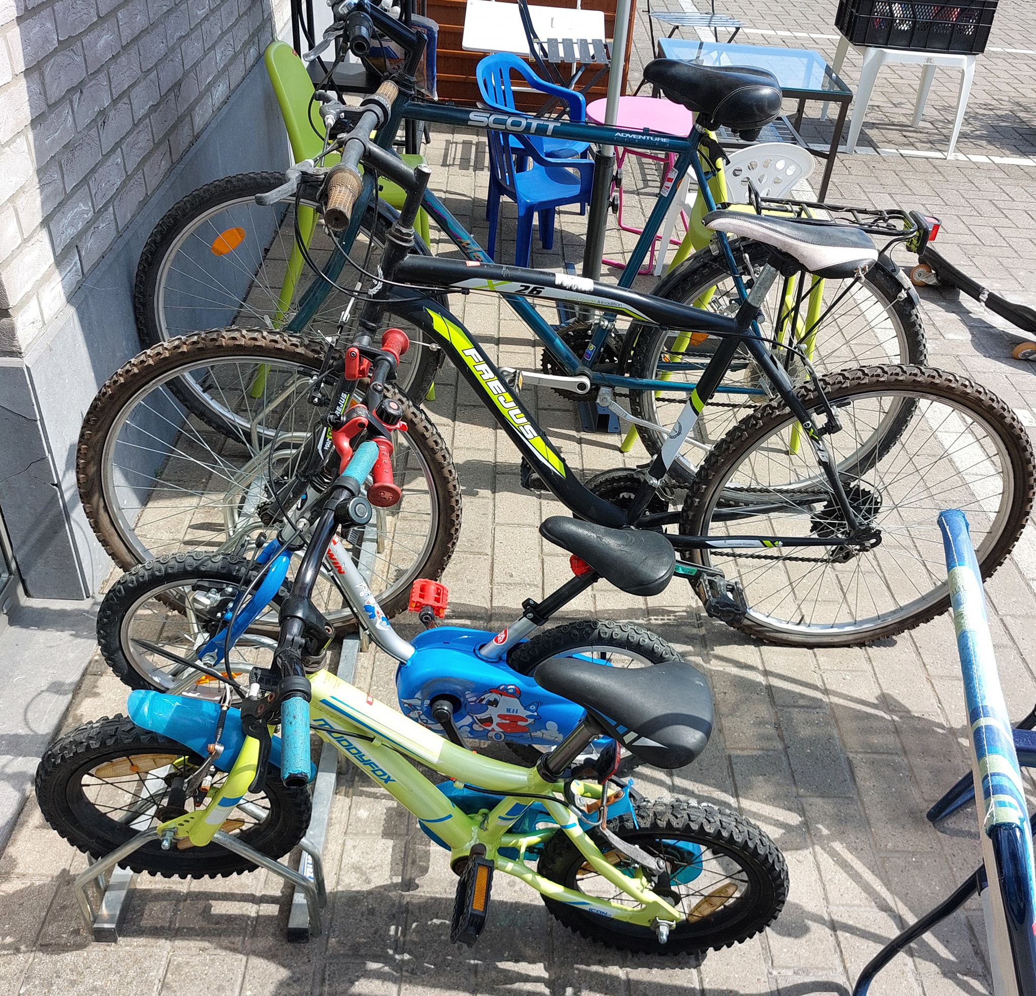 R Store Montigny-le-Tilleul... - R Store Montigny-le-Tilleul