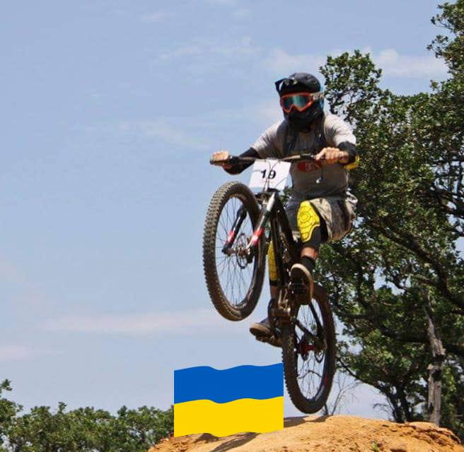 Can I mount Don't Trip Slalocybins to Zee brackets?