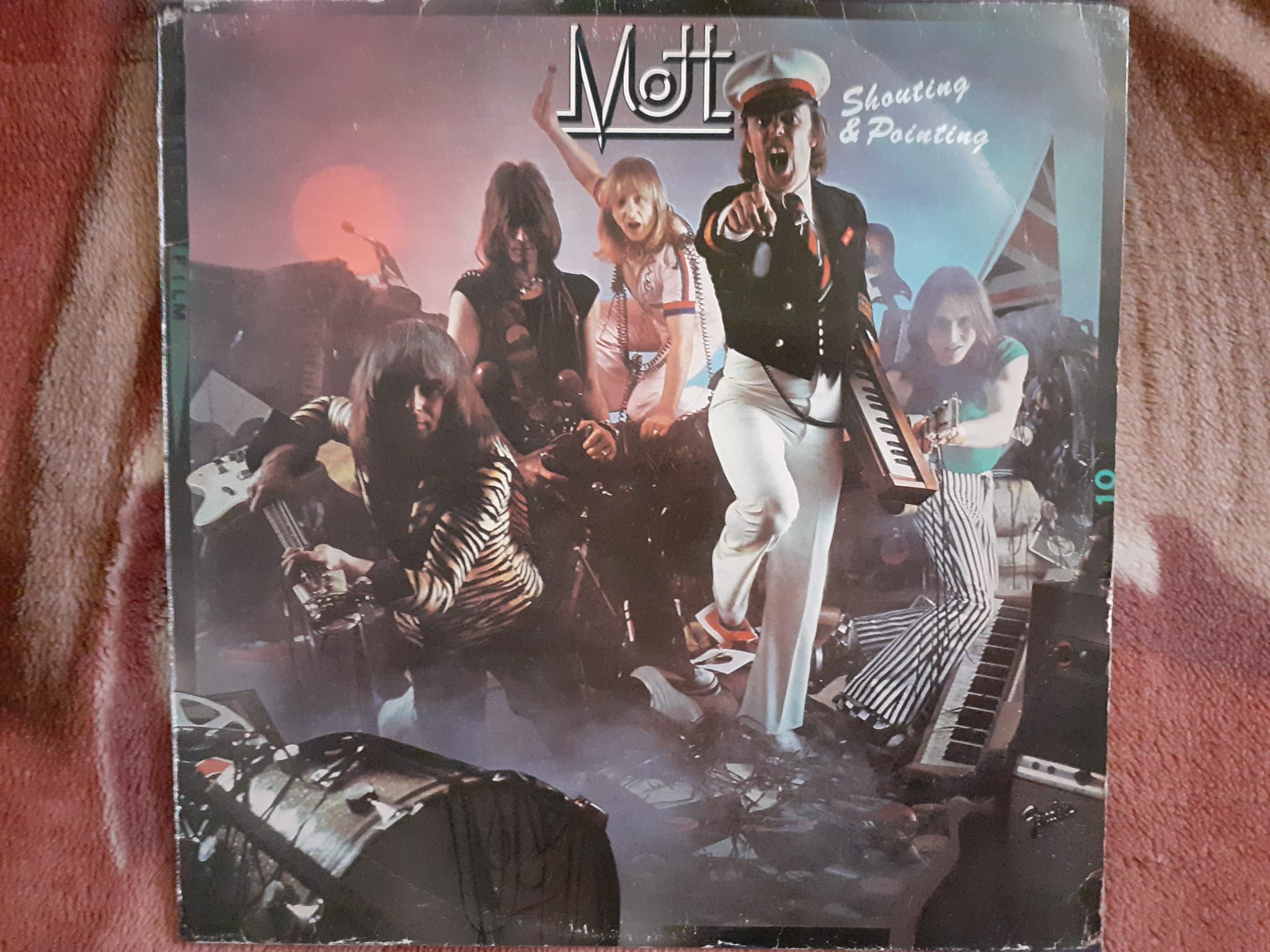 MOTT THE HOOPLE / SHOUTING & POINTING Mott the Hoople
