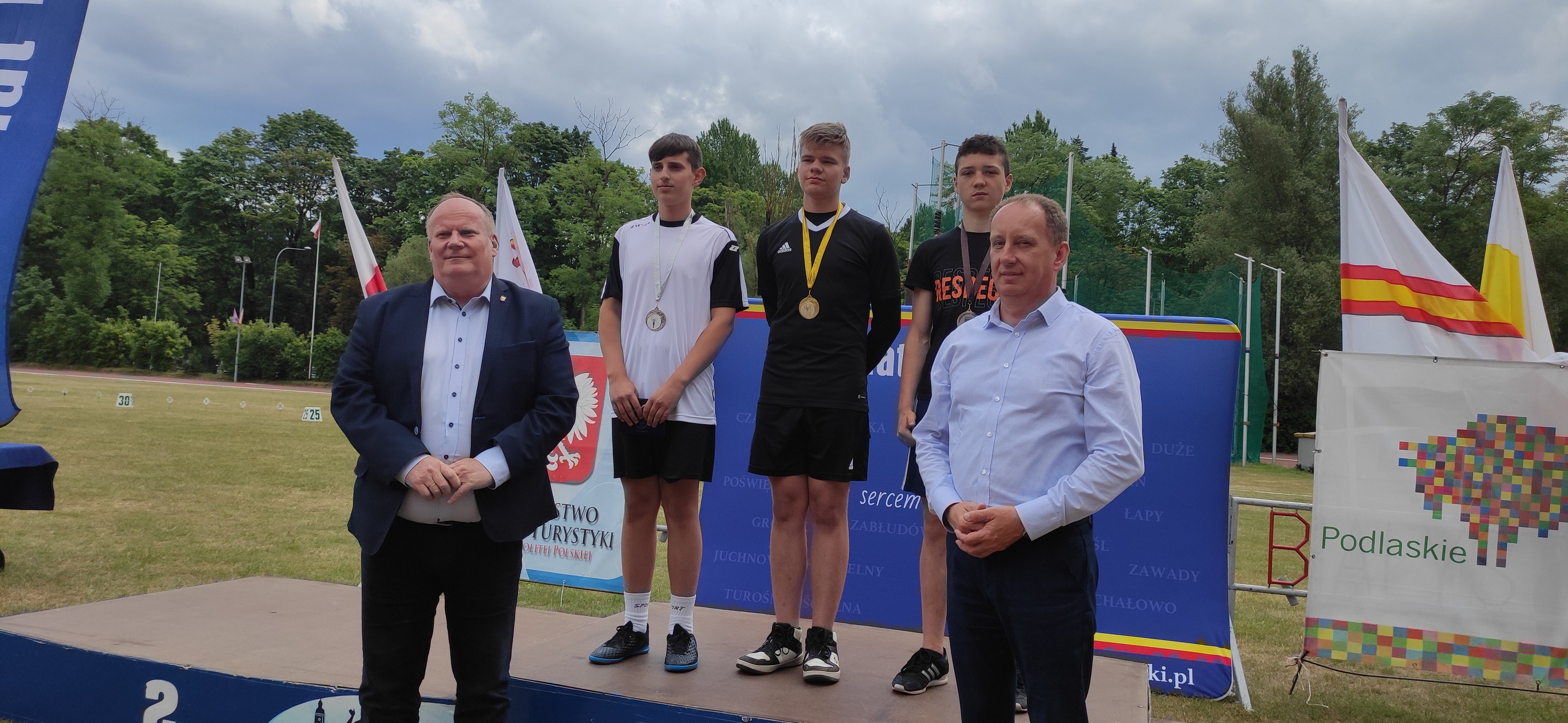 Powiatowa Olimpiada Lekkoatletyczna 🥇🥈🥉🥇🥈🥉🥇🥈🥉🥇🥈🥉🥇🥈🥉 W dniu 13.06.2023r ...