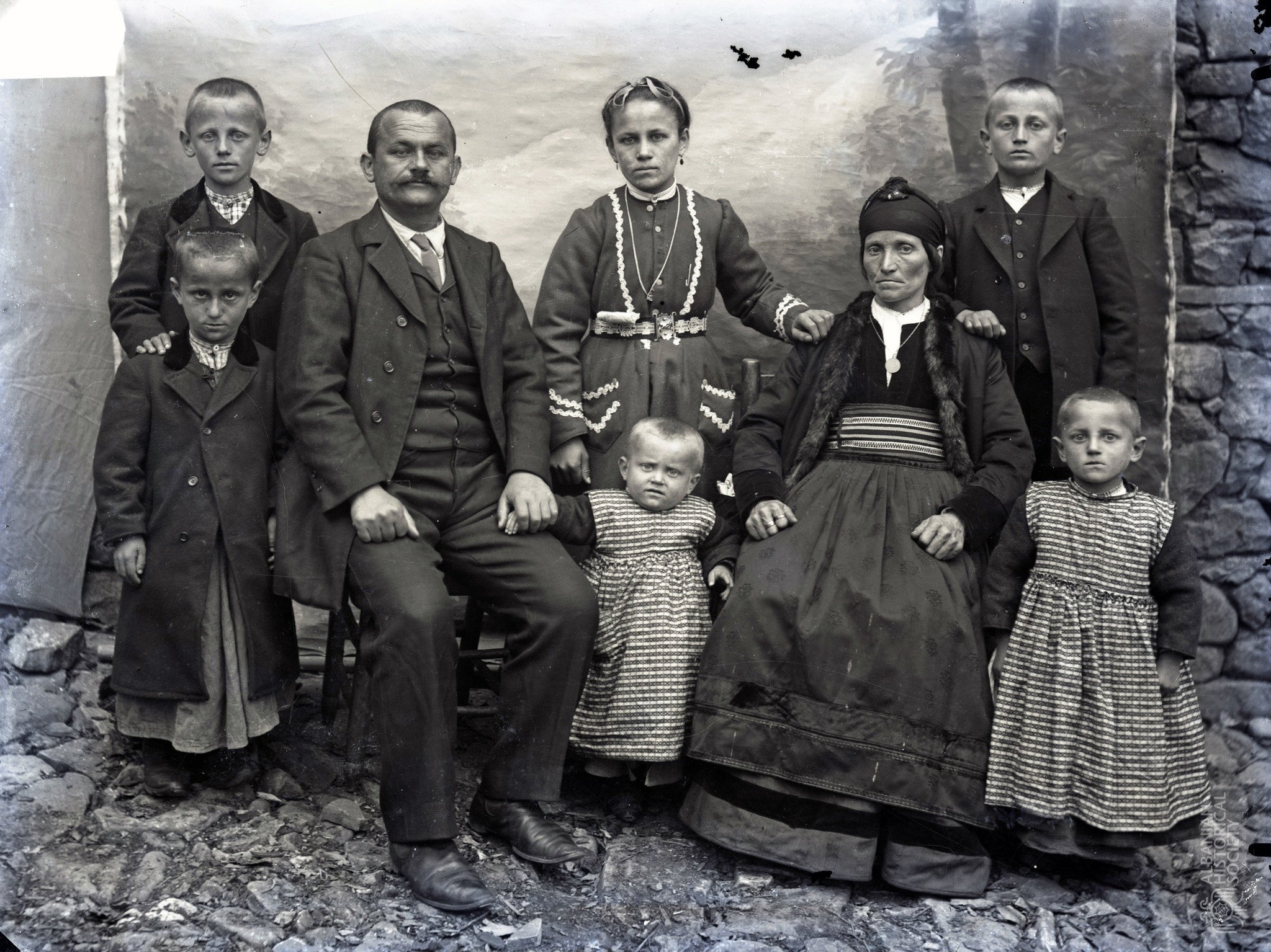 Albanian - Familja e fotografit Dhimitër Vangjeli, Ersekë, Kolonjë ...