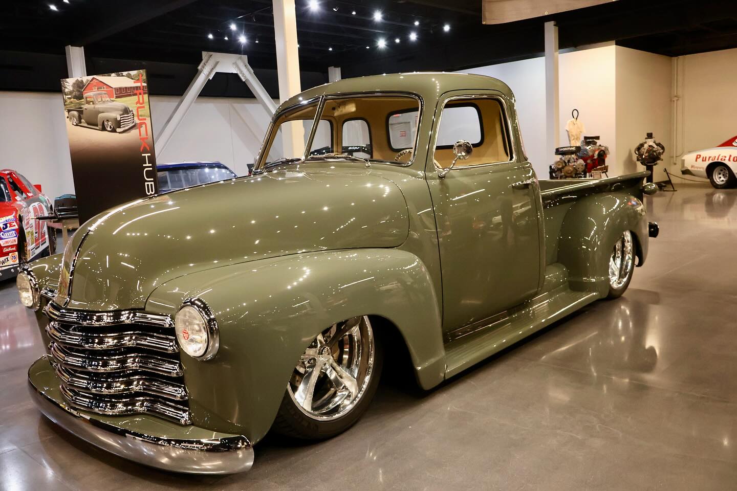 Hot Rods of the Midwest added a... - Hot Rods of the Midwest