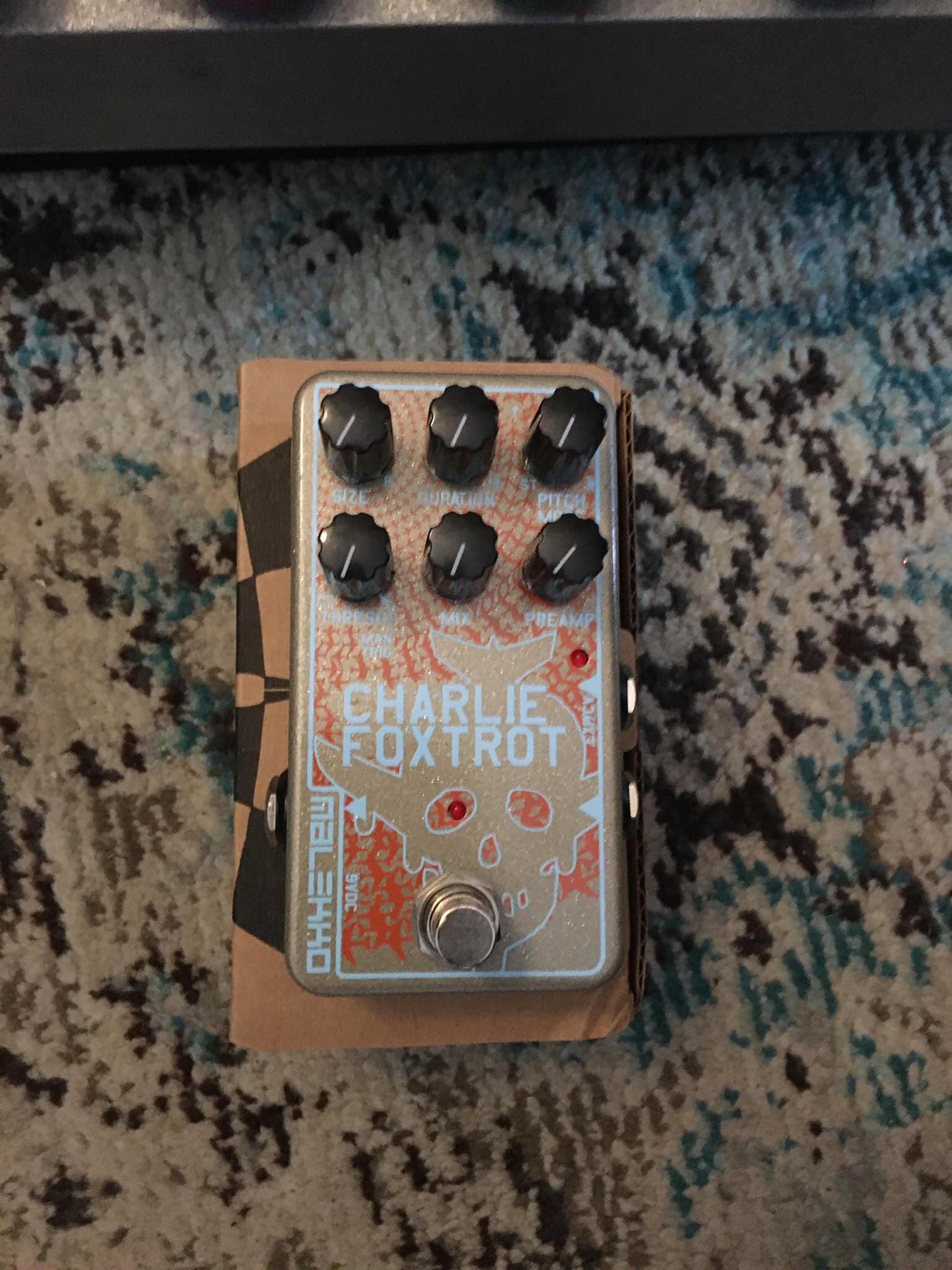 Charlie Foxtrot pedal review with envelope filter and delays
