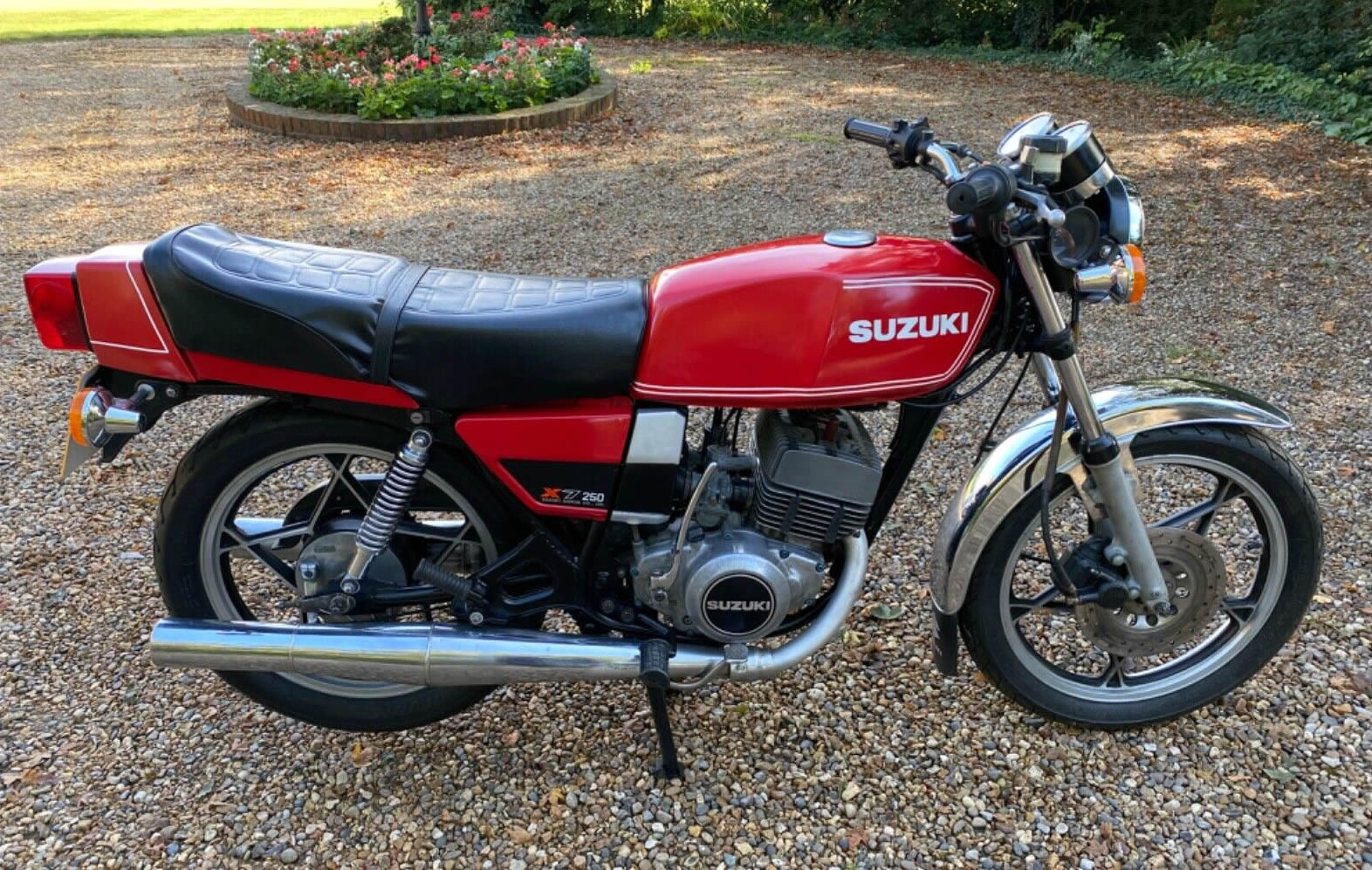 Ad - 1977 Suzuki GT250 X7 - Red ones are fastest (apparently 