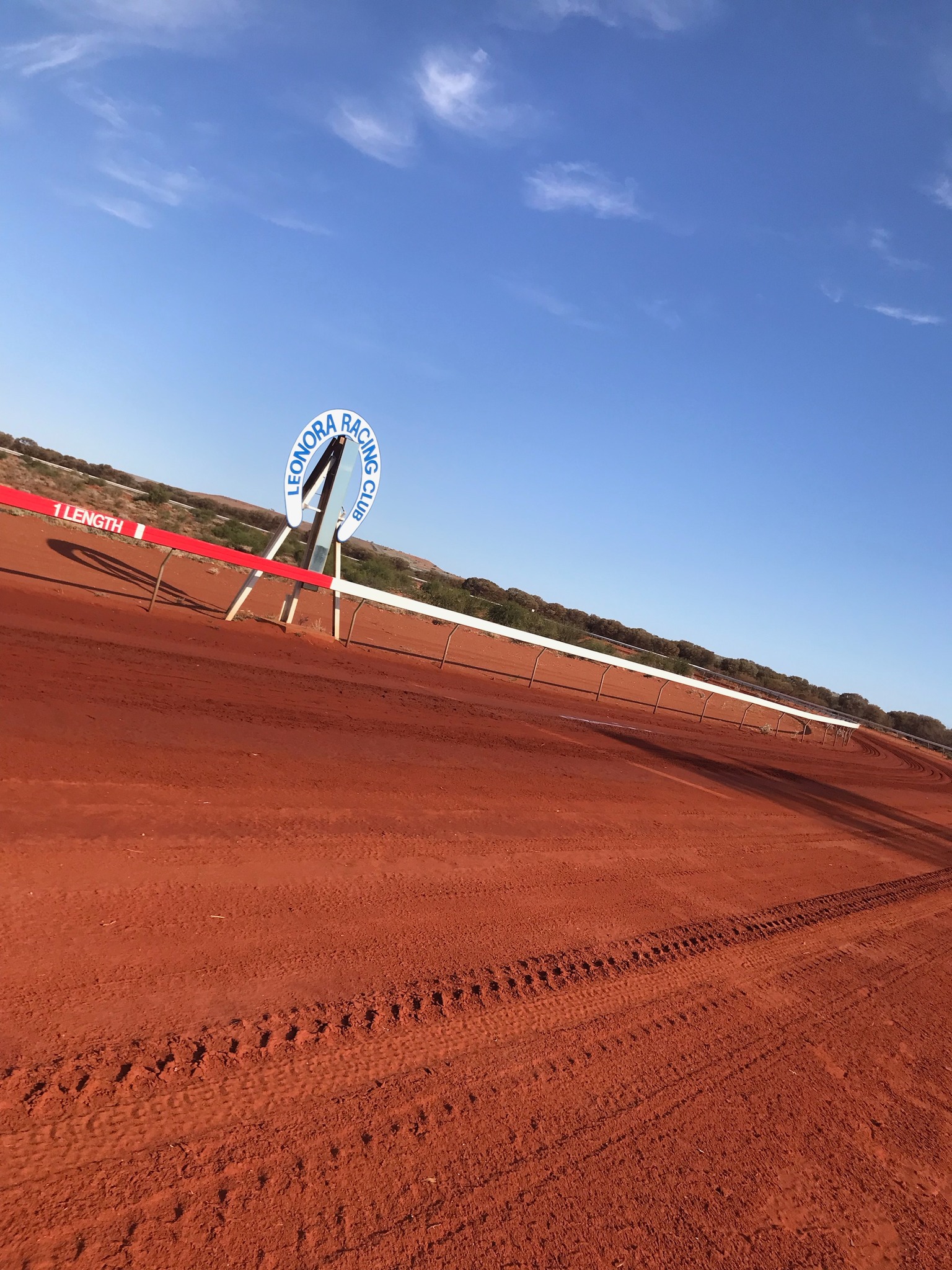 The track is looking Mighty fine.. 🐎🐎 - Leonora Racing CLUB