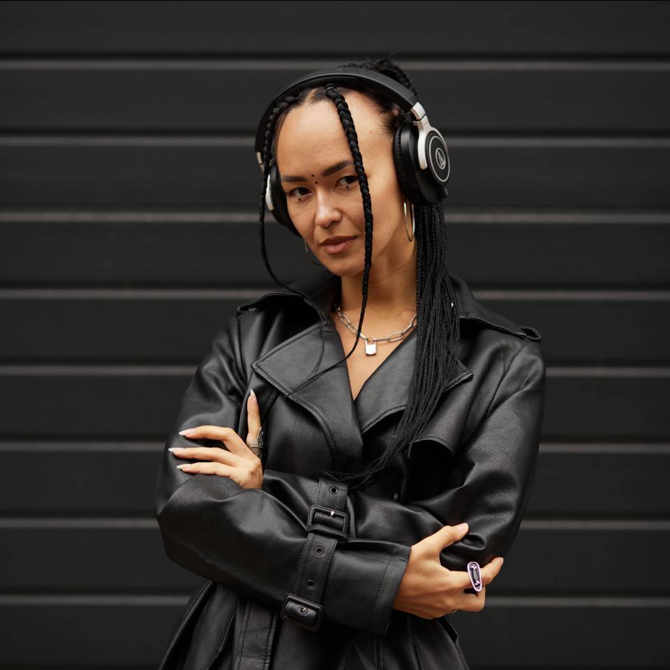 Dj INNA RA