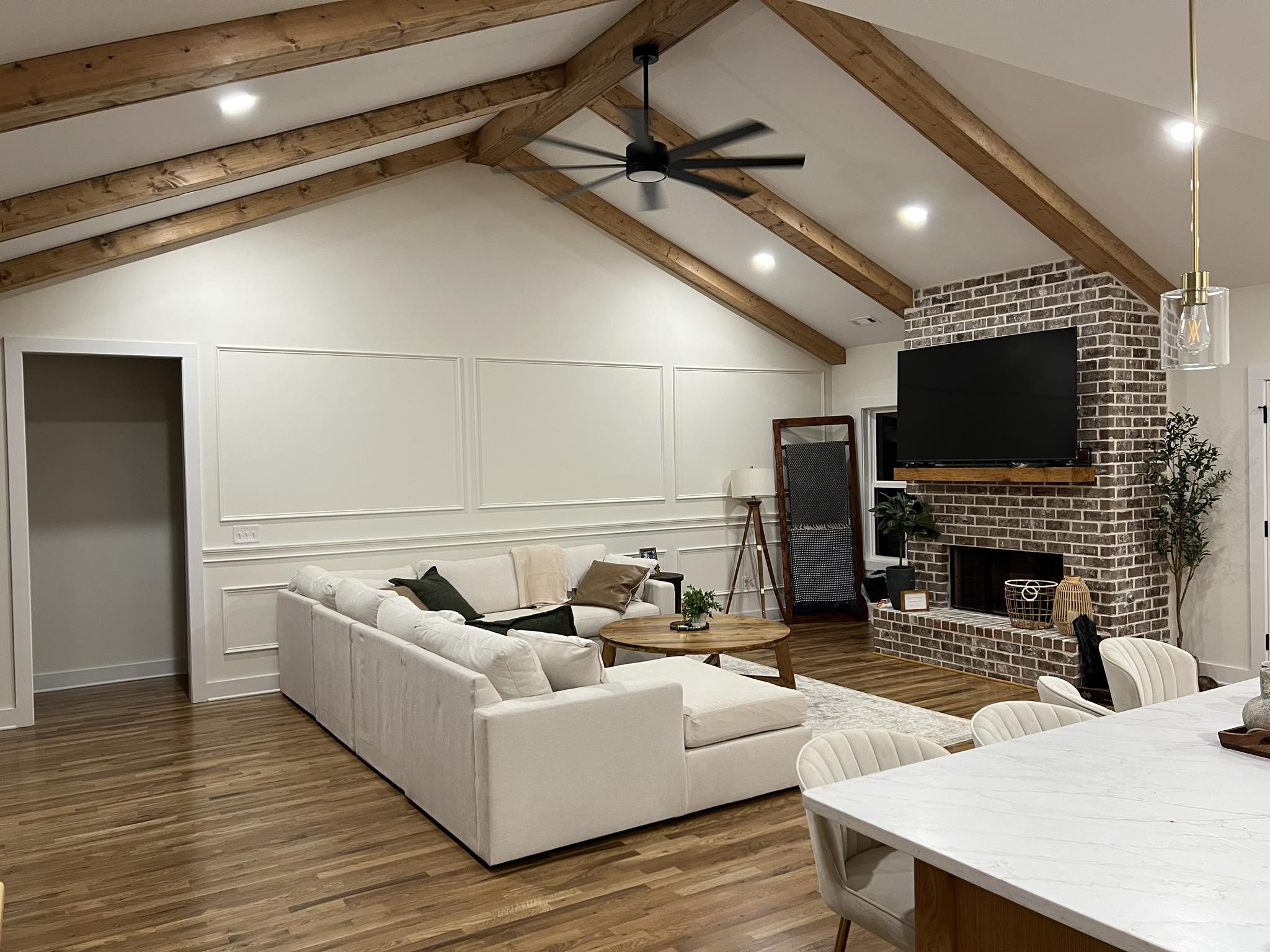 Home Design and Decor | Need some ideas to decorate the living room ...